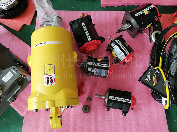 發(fā)那科R-2000iC拆機(jī)件 發(fā)那科R-2000iC拆機(jī)件