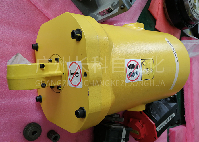 發(fā)那科R-2000iC拆機(jī)件 發(fā)那科R-2000iC拆機(jī)件