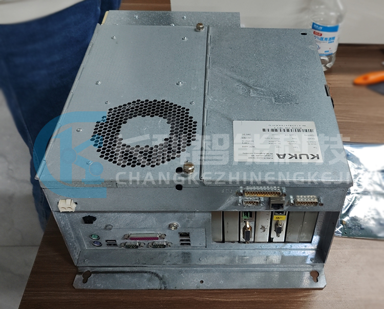 庫卡C2主機(jī)KPC ED05 00-179-119 庫卡C2主機(jī)KPC ED05 00-179-119